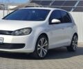 Фольксваген Гольф 2011 в Черновцах на Automoto.ua Белый Фольксваген Гольф, объемом двигателя 1.2 л и пробегом 230 тыс. км за 7581 $, фото 1 на Automoto.ua