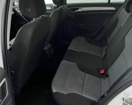 Білий Фольксваген Гольф, об'ємом двигуна 0 л та пробігом 130 тис. км за 6999 $, фото 22 на Automoto.ua