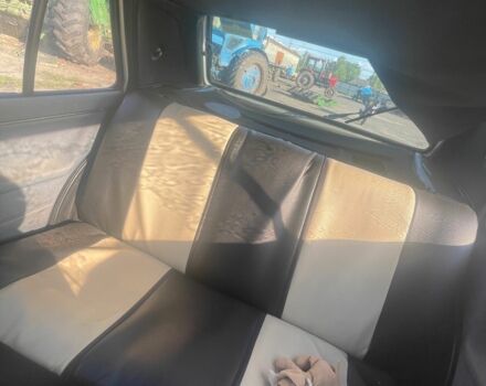 Белый Фольксваген Гольф, объемом двигателя 1.8 л и пробегом 200 тыс. км за 900 $, фото 4 на Automoto.ua