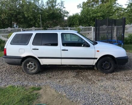 Белый Фольксваген Гольф, объемом двигателя 1.4 л и пробегом 240 тыс. км за 1200 $, фото 3 на Automoto.ua