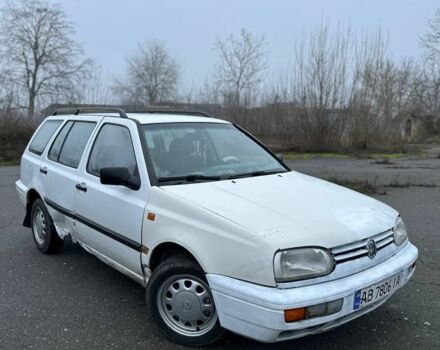 Белый Фольксваген Гольф, объемом двигателя 1.4 л и пробегом 270 тыс. км за 800 $, фото 3 на Automoto.ua