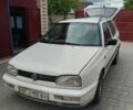 Белый Фольксваген Гольф, объемом двигателя 1.9 л и пробегом 320 тыс. км за 950 $, фото 1 на Automoto.ua