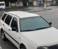 Белый Фольксваген Гольф, объемом двигателя 1.8 л и пробегом 250 тыс. км за 3000 $, фото 1 на Automoto.ua