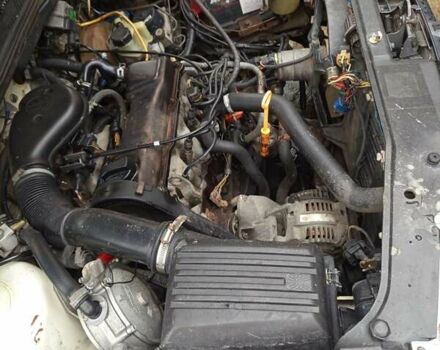 Белый Фольксваген Гольф, объемом двигателя 1.78 л и пробегом 390 тыс. км за 2400 $, фото 12 на Automoto.ua