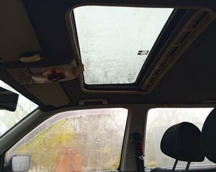 Белый Фольксваген Гольф, объемом двигателя 1.78 л и пробегом 390 тыс. км за 2400 $, фото 9 на Automoto.ua