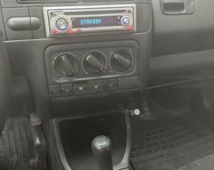 Білий Фольксваген Гольф, об'ємом двигуна 1.8 л та пробігом 247 тис. км за 1500 $, фото 11 на Automoto.ua