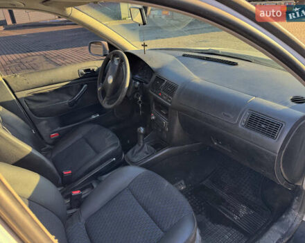 Білий Фольксваген Гольф, об'ємом двигуна 1.9 л та пробігом 400 тис. км за 3300 $, фото 34 на Automoto.ua