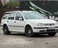 Білий Фольксваген Гольф, об'ємом двигуна 1.4 л та пробігом 335 тис. км за 2803 $, фото 1 на Automoto.ua