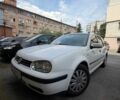 Білий Фольксваген Гольф, об'ємом двигуна 1.6 л та пробігом 300 тис. км за 2500 $, фото 1 на Automoto.ua