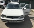 Белый Фольксваген Гольф, объемом двигателя 0 л и пробегом 32 тыс. км за 700 $, фото 1 на Automoto.ua