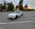 Белый Фольксваген Гольф, объемом двигателя 1.6 л и пробегом 176 тыс. км за 2700 $, фото 2 на Automoto.ua