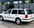 Белый Фольксваген Гольф, объемом двигателя 1.9 л и пробегом 200 тыс. км за 2851 $, фото 6 на Automoto.ua