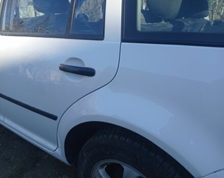 Білий Фольксваген Гольф, об'ємом двигуна 1.9 л та пробігом 200 тис. км за 3600 $, фото 15 на Automoto.ua