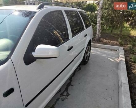 Белый Фольксваген Гольф, объемом двигателя 1.9 л и пробегом 430 тыс. км за 5400 $, фото 7 на Automoto.ua