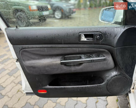 Білий Фольксваген Гольф, об'ємом двигуна 1.9 л та пробігом 344 тис. км за 4850 $, фото 21 на Automoto.ua