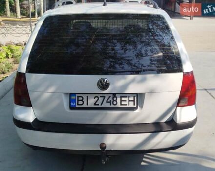 Белый Фольксваген Гольф, объемом двигателя 1.9 л и пробегом 430 тыс. км за 5400 $, фото 3 на Automoto.ua