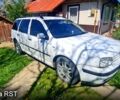 Белый Фольксваген Гольф, объемом двигателя 1.9 л и пробегом 230 тыс. км за 3300 $, фото 1 на Automoto.ua