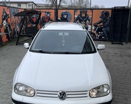 Білий Фольксваген Гольф, об'ємом двигуна 1.6 л та пробігом 175 тис. км за 3850 $, фото 1 на Automoto.ua