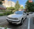 Белый Фольксваген Гольф, объемом двигателя 1.6 л и пробегом 172 тыс. км за 4250 $, фото 1 на Automoto.ua