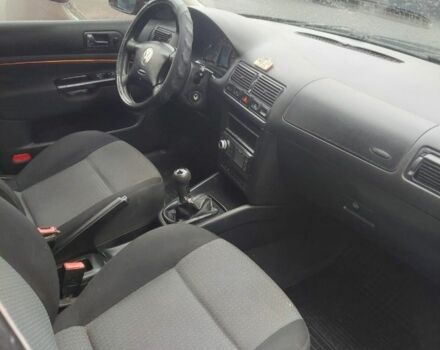 Белый Фольксваген Гольф, объемом двигателя 1.9 л и пробегом 364 тыс. км за 1685 $, фото 1 на Automoto.ua