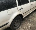 Білий Фольксваген Гольф, об'ємом двигуна 1.9 л та пробігом 2 тис. км за 1067 $, фото 4 на Automoto.ua
