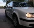 Белый Фольксваген Гольф, объемом двигателя 1.9 л и пробегом 500 тыс. км за 3999 $, фото 6 на Automoto.ua