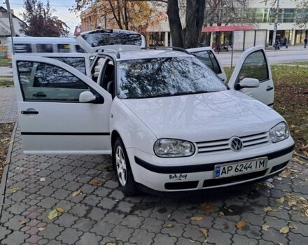 Білий Фольксваген Гольф, об'ємом двигуна 1.4 л та пробігом 138 тис. км за 5000 $, фото 1 на Automoto.ua