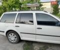 Белый Фольксваген Гольф, объемом двигателя 1.9 л и пробегом 375 тыс. км за 4000 $, фото 1 на Automoto.ua