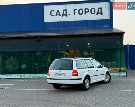Білий Фольксваген Гольф, об'ємом двигуна 1.39 л та пробігом 193 тис. км за 4650 $, фото 13 на Automoto.ua