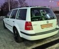 Белый Фольксваген Гольф, объемом двигателя 1.6 л и пробегом 204 тыс. км за 5555 $, фото 21 на Automoto.ua