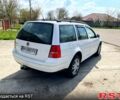 Белый Фольксваген Гольф, объемом двигателя 1.6 л и пробегом 277 тыс. км за 4300 $, фото 3 на Automoto.ua