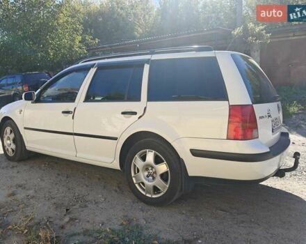 Белый Фольксваген Гольф, объемом двигателя 1.98 л и пробегом 223 тыс. км за 4900 $, фото 4 на Automoto.ua