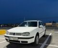 Белый Фольксваген Гольф, объемом двигателя 1.9 л и пробегом 295 тыс. км за 4200 $, фото 1 на Automoto.ua