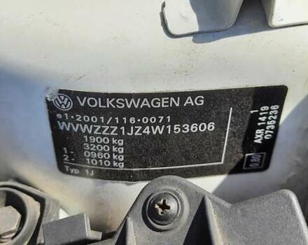 Білий Фольксваген Гольф, об'ємом двигуна 1.9 л та пробігом 300 тис. км за 5500 $, фото 5 на Automoto.ua