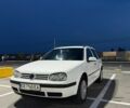 Белый Фольксваген Гольф, объемом двигателя 1.9 л и пробегом 295 тыс. км за 4500 $, фото 1 на Automoto.ua