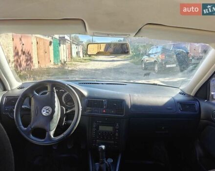 Белый Фольксваген Гольф, объемом двигателя 1.98 л и пробегом 223 тыс. км за 4900 $, фото 3 на Automoto.ua