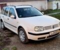 Білий Фольксваген Гольф, об'ємом двигуна 2 л та пробігом 150 тис. км за 5500 $, фото 1 на Automoto.ua