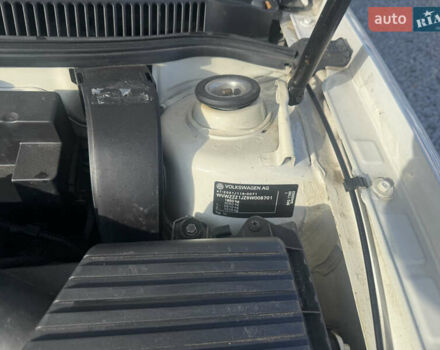 Білий Фольксваген Гольф, об'ємом двигуна 1.6 л та пробігом 243 тис. км за 4400 $, фото 37 на Automoto.ua