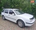 Белый Фольксваген Гольф, объемом двигателя 1.6 л и пробегом 206 тыс. км за 3499 $, фото 1 на Automoto.ua