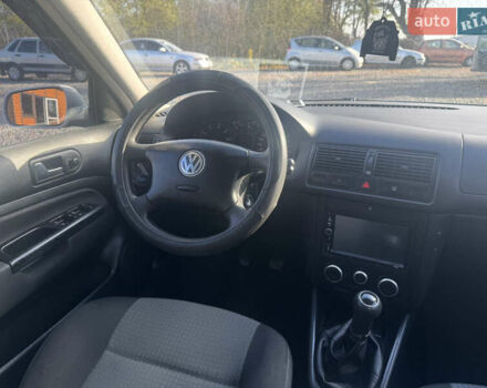 Білий Фольксваген Гольф, об'ємом двигуна 1.6 л та пробігом 243 тис. км за 4400 $, фото 31 на Automoto.ua