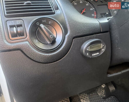 Білий Фольксваген Гольф, об'ємом двигуна 1.6 л та пробігом 243 тис. км за 4400 $, фото 23 на Automoto.ua