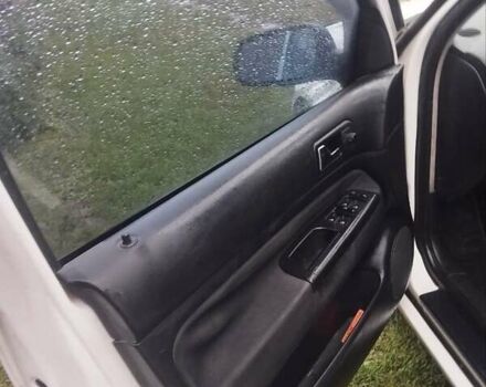 Белый Фольксваген Гольф, объемом двигателя 1.6 л и пробегом 329 тыс. км за 4000 $, фото 3 на Automoto.ua