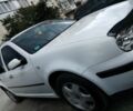 Белый Фольксваген Гольф, объемом двигателя 1.6 л и пробегом 300 тыс. км за 3850 $, фото 3 на Automoto.ua