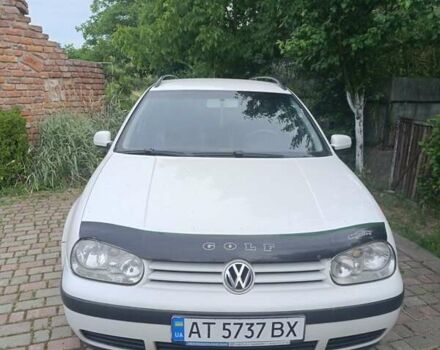 Белый Фольксваген Гольф, объемом двигателя 1.6 л и пробегом 206 тыс. км за 4000 $, фото 6 на Automoto.ua