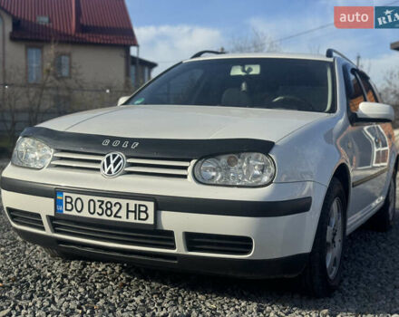 Білий Фольксваген Гольф, об'ємом двигуна 1.6 л та пробігом 243 тис. км за 4400 $, фото 6 на Automoto.ua