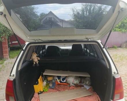 Белый Фольксваген Гольф, объемом двигателя 1.6 л и пробегом 206 тыс. км за 3499 $, фото 3 на Automoto.ua