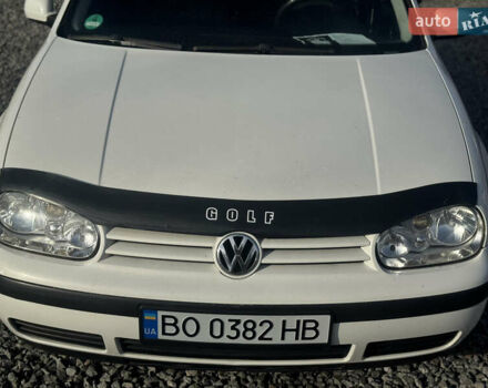Білий Фольксваген Гольф, об'ємом двигуна 1.6 л та пробігом 243 тис. км за 4400 $, фото 11 на Automoto.ua