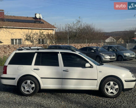 Білий Фольксваген Гольф, об'ємом двигуна 1.6 л та пробігом 243 тис. км за 4400 $, фото 8 на Automoto.ua