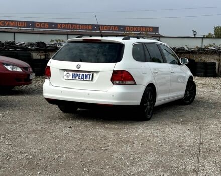 Белый Фольксваген Гольф, объемом двигателя 1.6 л и пробегом 217 тыс. км за 6400 $, фото 1 на Automoto.ua