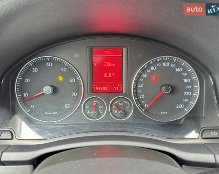 Белый Фольксваген Гольф, объемом двигателя 1.6 л и пробегом 185 тыс. км за 6600 $, фото 22 на Automoto.ua